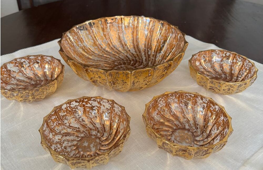 Vintage 1920s Reverse Painted Gold Glass Salad/Berry Bowl Set Hollywood Regency